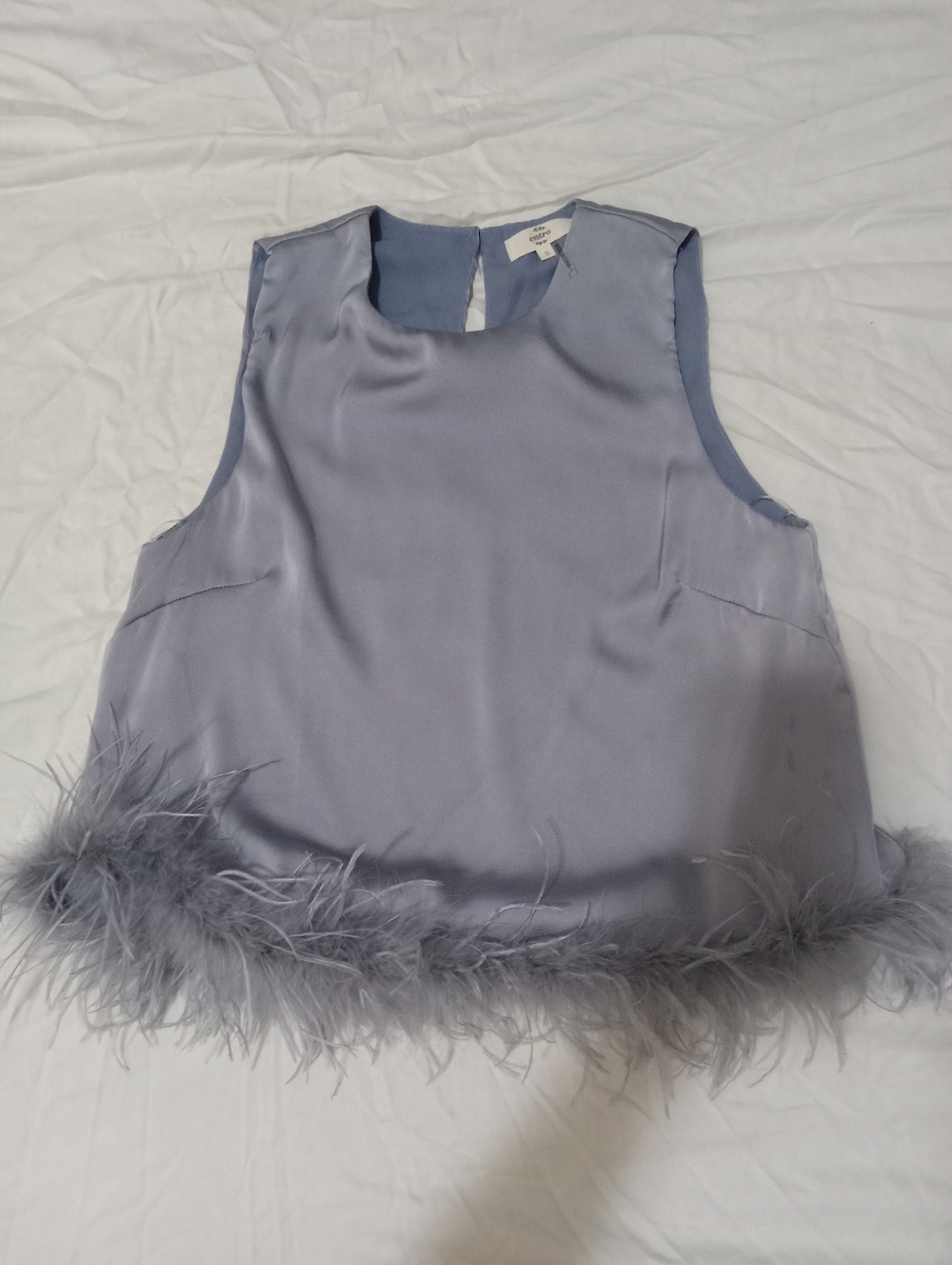 Entro Ladies Small Sleeveless Soft Gray Feather Trim At Bottom Party Night Out